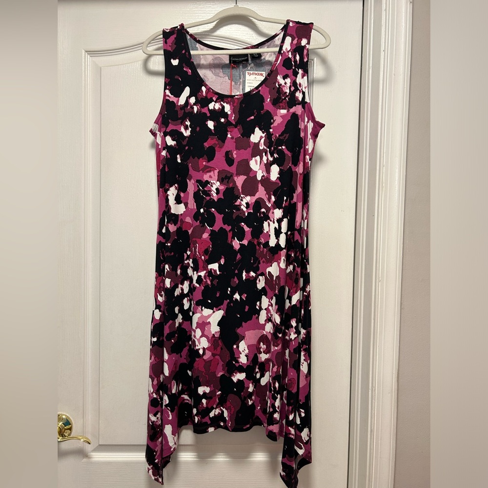 Black, purple, mauve and white date night or party dress Size 1X, NWT